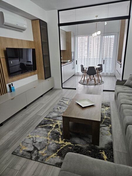 Pallady, Cartier Titan